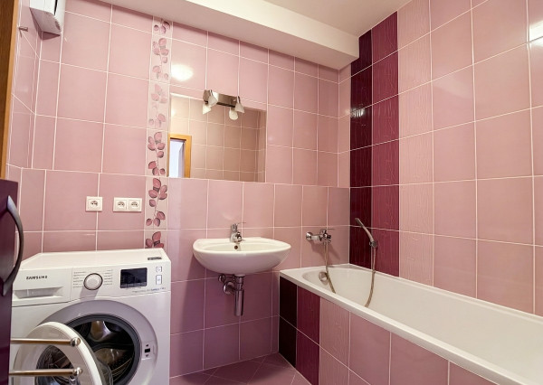 IBA U NÁS! 2 izbový byt  71m² + 2 balkóny + parkovacie stáie