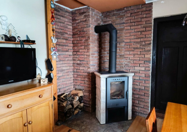 IBA U NÁS! Na predaj tradičná zrekonštruovaná chalupa - Čadca Raková