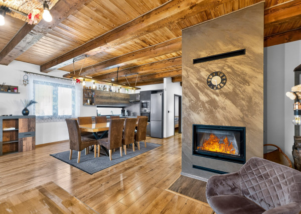 IBA U NÁS: VÝNIMOČNÝ RODINNÝ DOM S WELLNESS V TATRÁCH