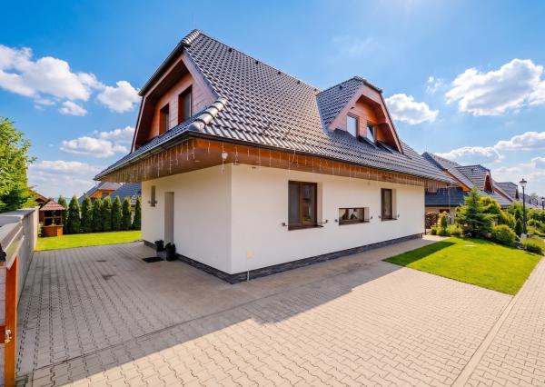 IBA U NÁS: VÝNIMOČNÝ RODINNÝ DOM S WELLNESS V TATRÁCH