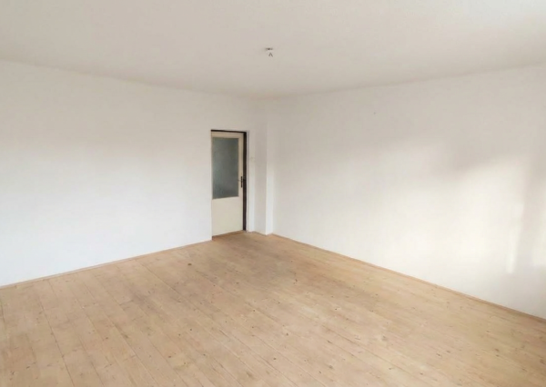 IBA U NÁS! Na predaj rodinný dom 360m², pozemok 1070m², Vrbov
