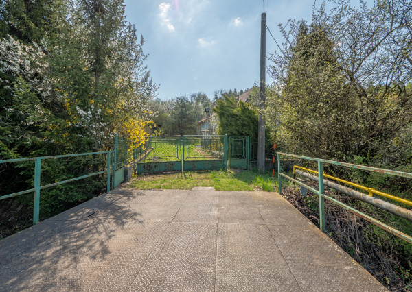 IBA U NÁS! Na predaj stavebný pozemok - 3225m² Varhaňovce