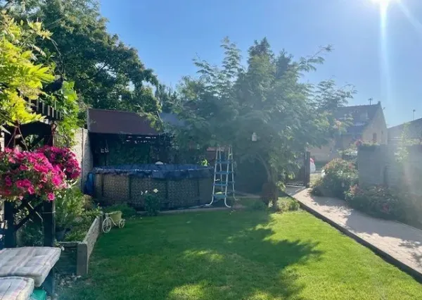 PRIPRAVUJEME! Na predaj 5i RD, Rohovce, na skok od Šamorína