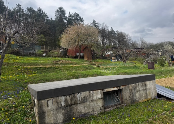 NA PREDAJ !  Záhradka 358m2 SNP Považská Bystrica