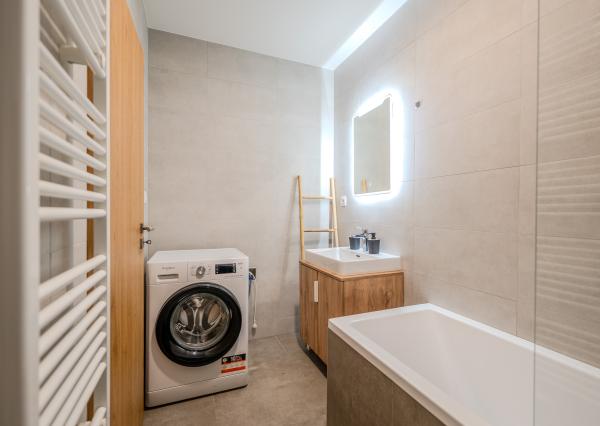 IBA U NÁS!  2 izbový byt -projekt SITKA, Bezručova, 60m2