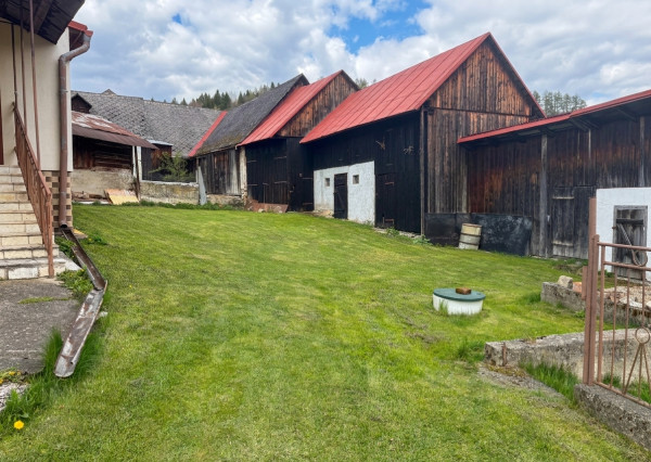 IBA U NÁS! Na predaj dom v Hajtovke v náručí prírody