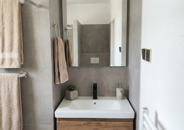 NA PREDAJ! 2i byt s potenciálom premeny na 2i byt v Trenčíne