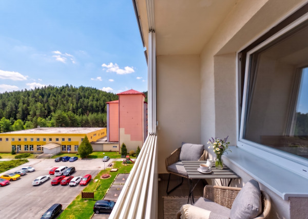 IBA U NÁS! Kompletne zrekonštruovaný 2-izbový byt | Svit