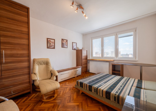 IBA U NÁS! Slnečný 4 izbový byt Obchodná ul., Košice-Západ