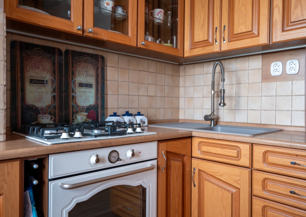 IBA U NÁS! Slnečný 4 izbový byt Obchodná ul., Košice-Západ