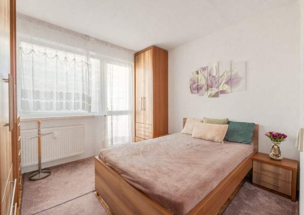 IBA U NÁS! Slnečný 4 izbový byt Obchodná ul., Košice-Západ