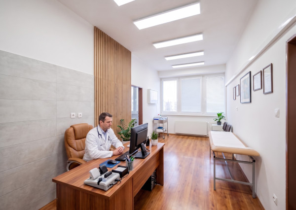 IBA U NÁS Lekárske ambulancie na predaj,Dubnica nad Váhom