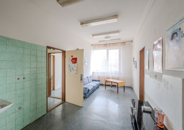 IBA U NÁS Lekárske ambulancie na predaj,Dubnica nad Váhom