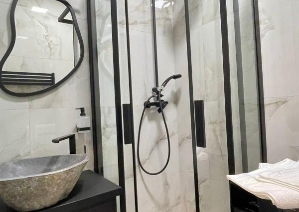 IBA U NÁS! Na prenájom 2-izbový byt, Kyčerského, Bratislava