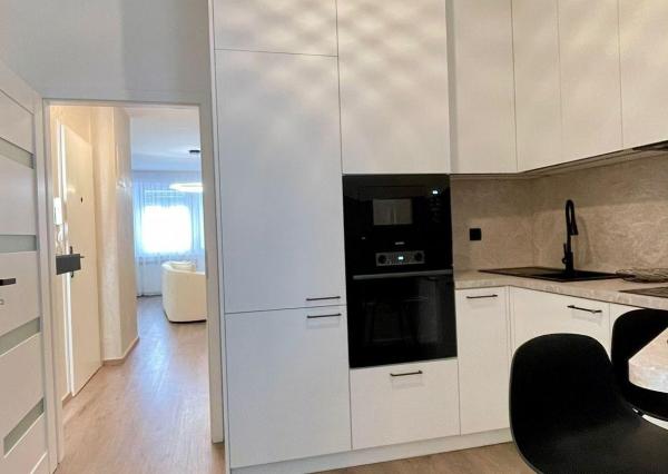 IBA U NÁS! Na prenájom 2-izbový byt, Kyčerského, Bratislava