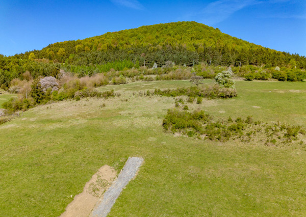 IBA U NÁS!  Veľký stavebný pozemok, 1.000m2, Prečín, PB