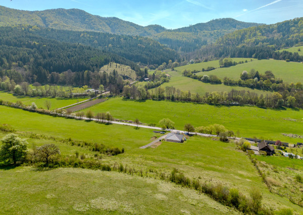 IBA U NÁS!  Veľký stavebný pozemok, 1.000m2, Prečín, PB