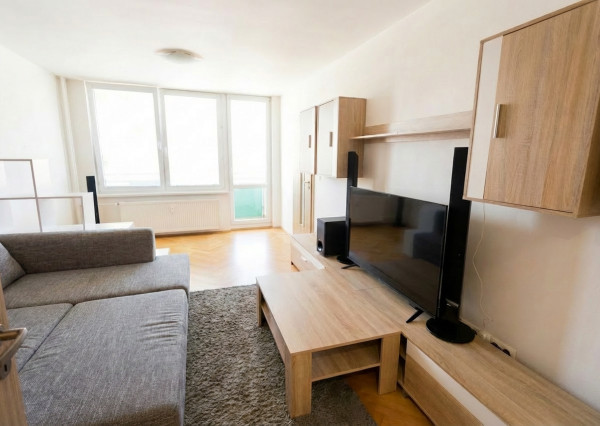 IBA U NÁS! Na predaj 3 izbový byt v centre mesta Martin