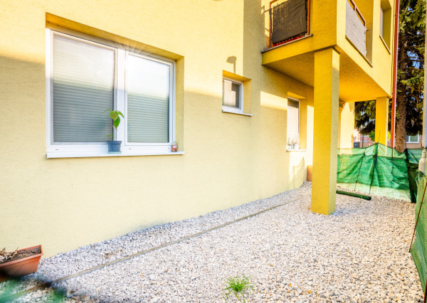 IBA U NÁS! Na predaj 2+1i po rekonš. 55m2, Vlčkovce, Trnava