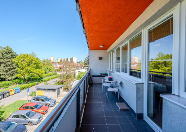 IBA U NÁS! Pekný a priestranný 4-izbový byt s dvomi lodžiami a parkovaním v projekte Koprivnica