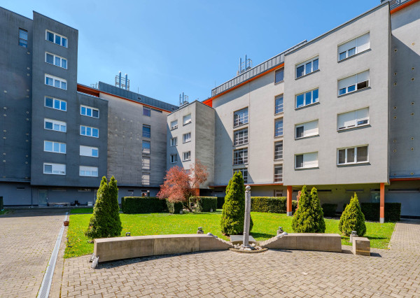 IBA U NÁS! Pekný a priestranný 4-izbový byt s dvomi lodžiami a parkovaním v projekte Koprivnica