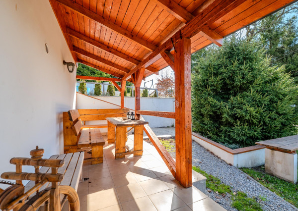 IBA U NÁS! Na predaj tradičná zrekonštruovaná chalupa - Čadca Raková