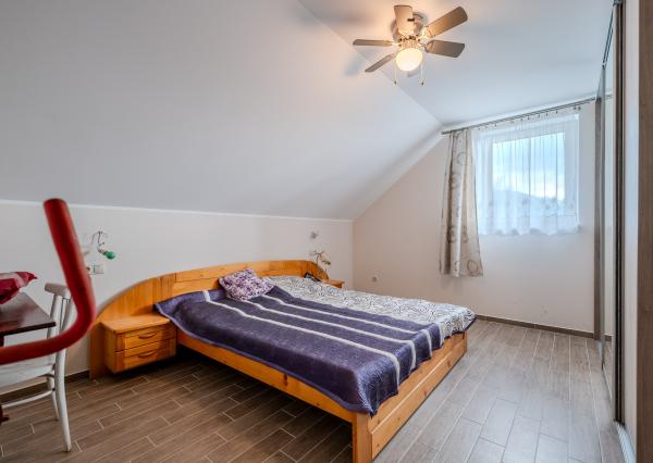 IBA U NÁS! Priestranný 5i rodinný dom, 190m2, Žilina, Varín