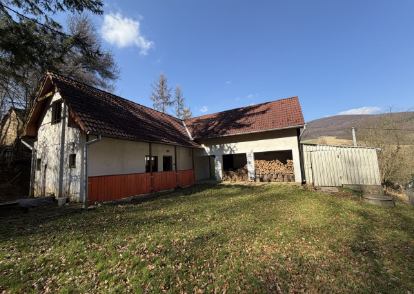 IBA U NÁS! Rodinný dom v obci Nová Bošáca, o.Nové Mesto n.V.