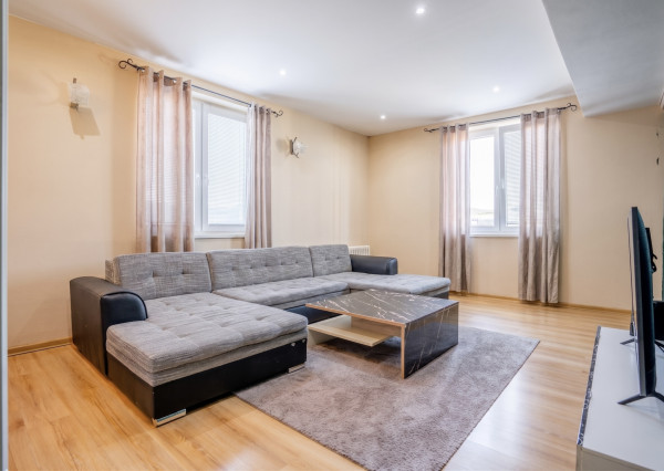 IBA U NÁS! Priestranný 3i byt, 81m2, Sihot, Trenčín