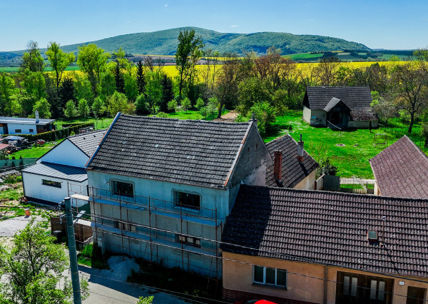 IBA U NÁS! Zrekonštruovaný rodinný dom v Dolnom Srní