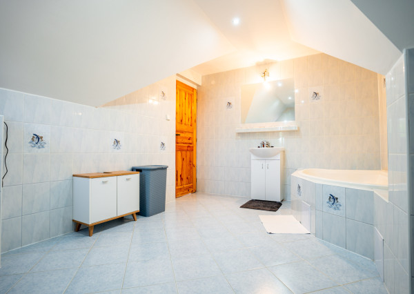 IBA U NÁS! 4-izbový rodinný dom, 140m2, Morav. Lieskové