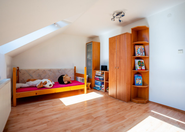 IBA U NÁS! 4-izbový rodinný dom, 140m2, Morav. Lieskové
