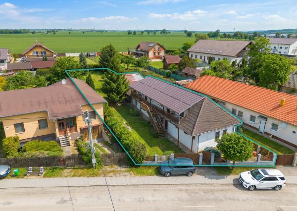 IBA U NÁS! Na predaj 7-izbový investičný dom, 338 m2, Podhájska
