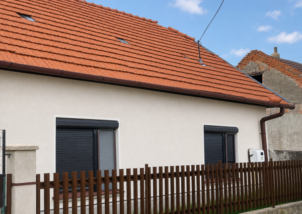 IBA U NÁS! Na predaj 3i dom s pozemkom 958m2, obec Bíňa