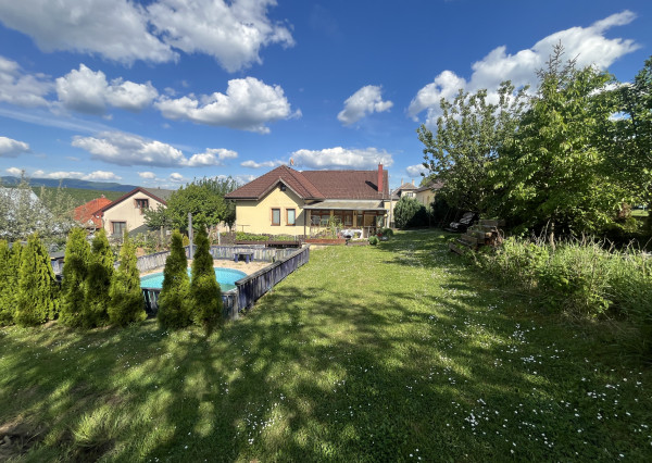 NA PREDAJ! 5i veľký rodinný dom, 230m2, obec Brezolupy, BNB