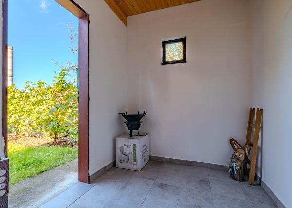 IBA U NÁS! Na predaj chatka novostavba Trenčín Chrásť,448 m2