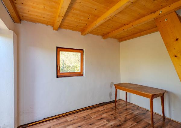 IBA U NÁS! Na predaj chatka novostavba Trenčín Chrásť,448 m2