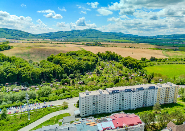 IBA U NÁS! Slnečný 3-izbový byt, 65 m2, Trenčín - JUH.
