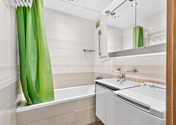 IBA U NÁS! Slnečný 3-izbový byt, 65 m2, Trenčín - JUH.