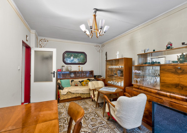 IBA U NÁS! Priestranný, 3,5 -izbový byt, 73 m2, Trenčín.