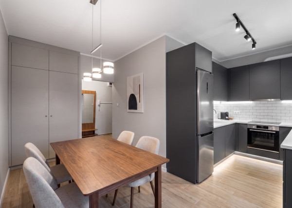 IBA U NÁS! Priestranný, 3,5 -izbový byt, 73 m2, Trenčín.