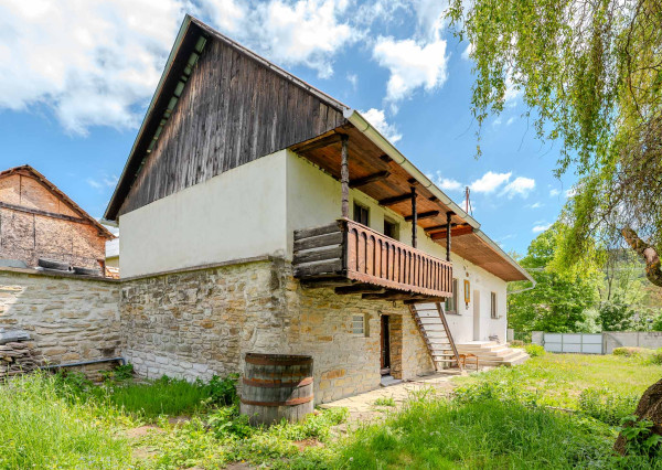 IBA U NÁS! Rodinný dom so stavebným pozemkom-Dohňany(Púchov)