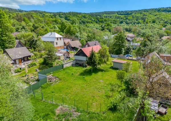 IBA U NÁS! Rodinný dom so stavebným pozemkom-Dohňany(Púchov)