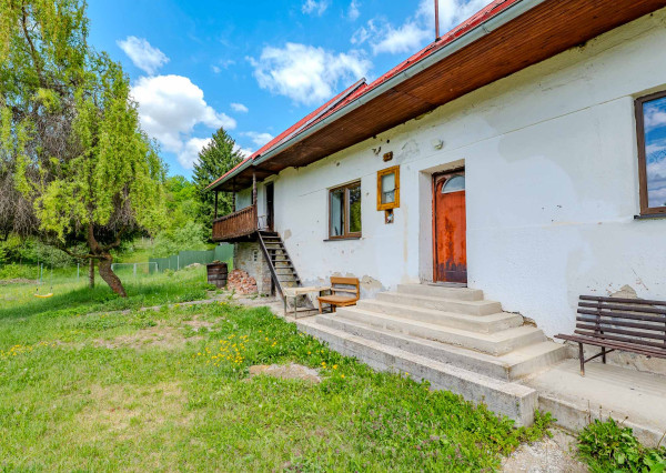 IBA U NÁS! Rodinný dom so stavebným pozemkom-Dohňany(Púchov)