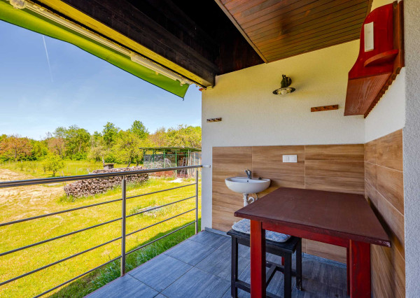 IBA U NÁS!Rodinný 6i dom-sídlo, 9008m2 pozemok, Nová Baňa
