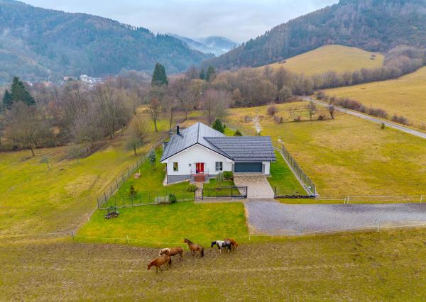 IBA U NÁS! Na predaj 4i novostavba Tužina, Prievidza, 1275m2