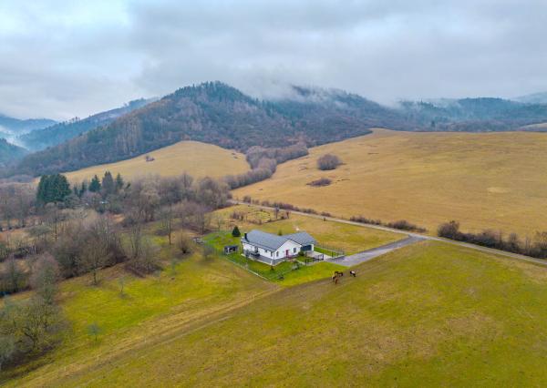 IBA U NÁS! Na predaj 4i novostavba Tužina, Prievidza, 1275m2