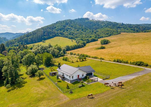 IBA U NÁS! Na predaj 4i novostavba Tužina, Prievidza, 1275m2
