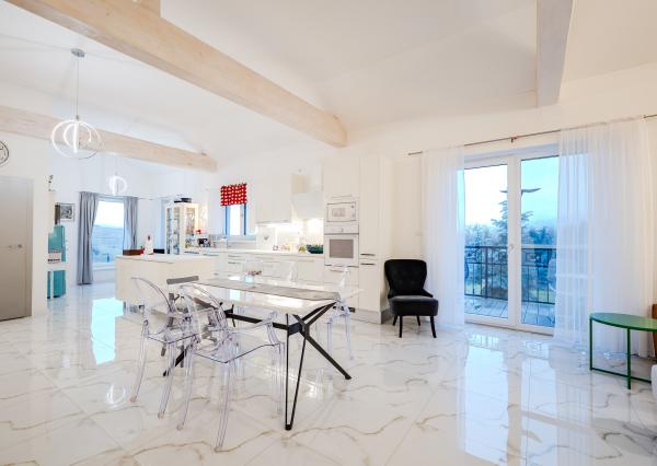 IBA U NÁS! Na predaj 4i novostavba Tužina, Prievidza, 1275m2
