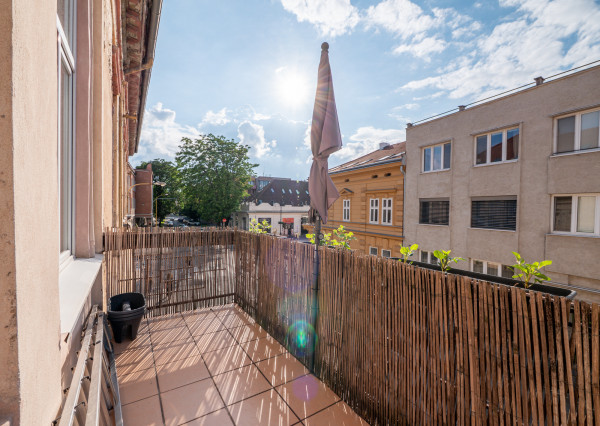 IBA U NÁS! Výnimočný 150 m² byt s parkovaním v centre KE
